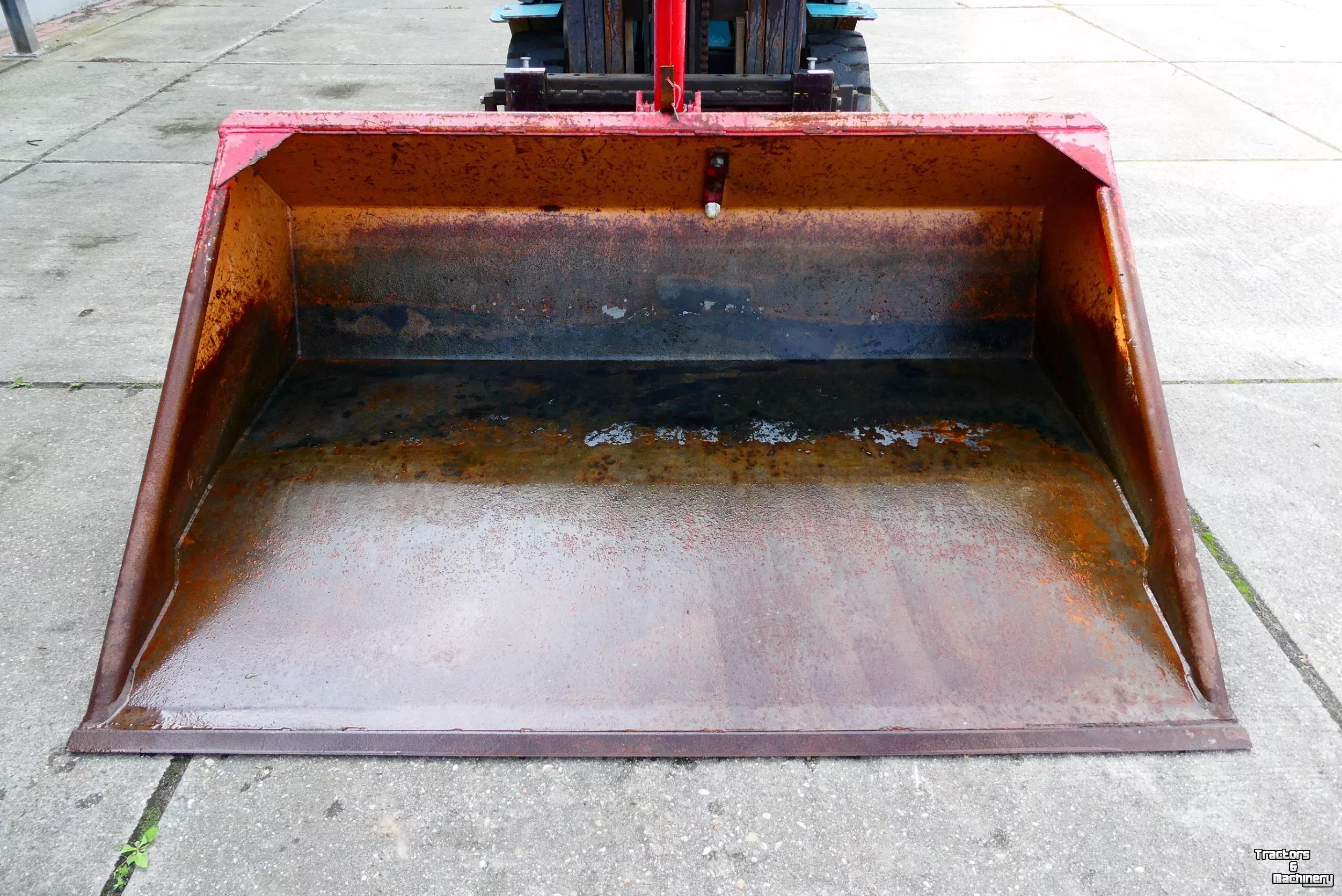 Loading bucket / Potato loading bucket Wifo Schepbak