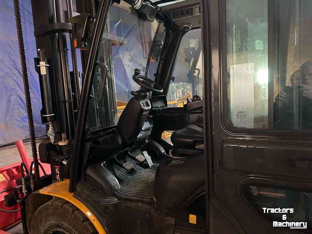 Forklift Hyundai 45d-9V stage 5 Cabine/Airco 250 uur!