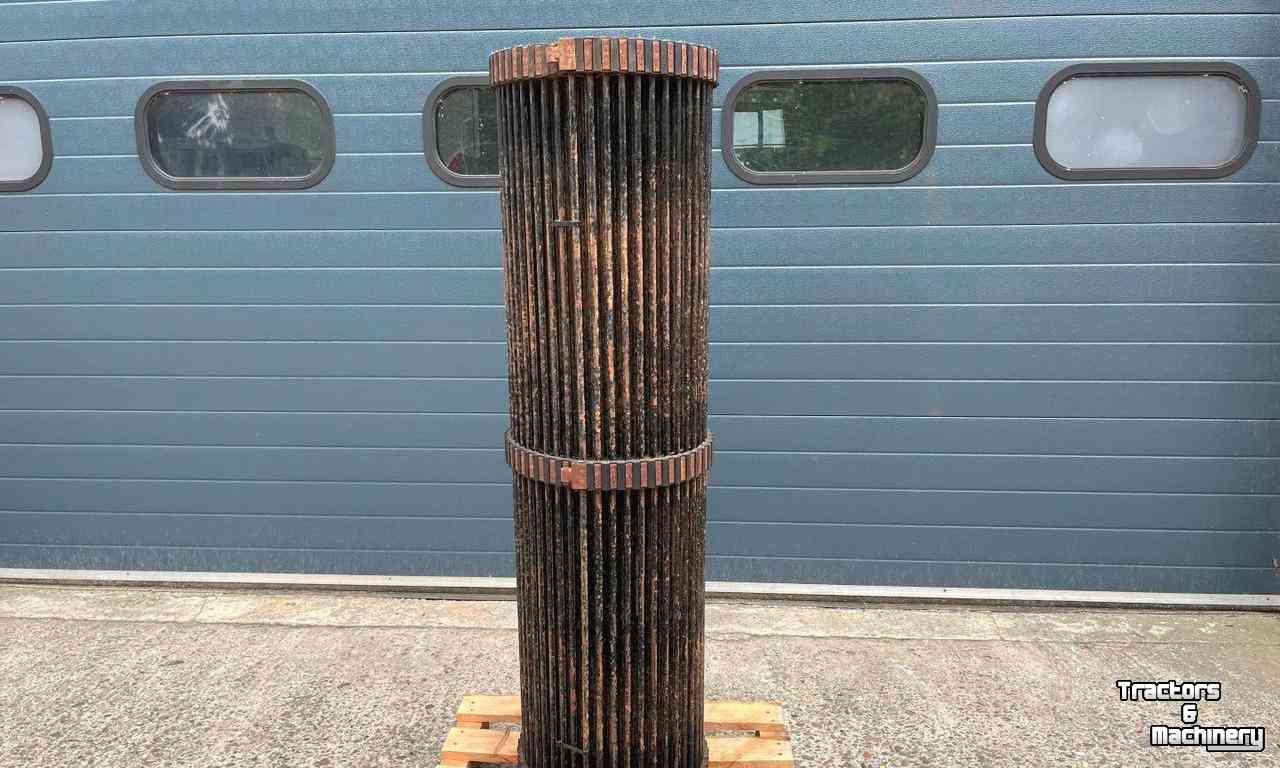 Diverse used spare-parts Amac 28-261-148 Rooimat