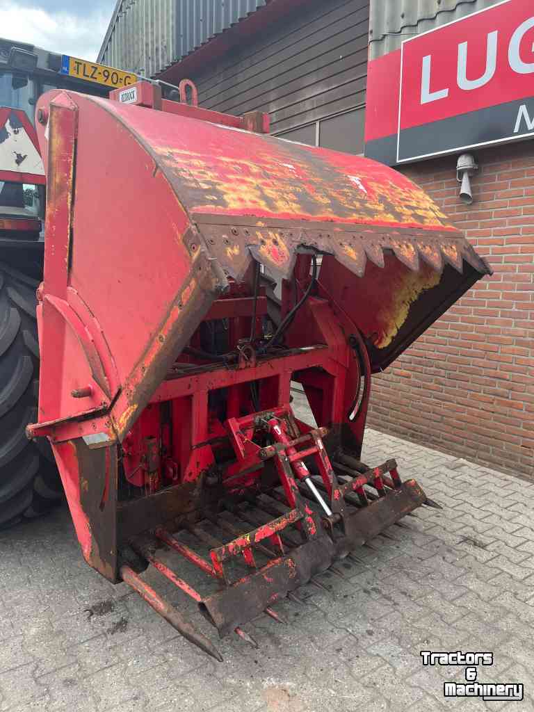 Silage cutting bucket Redrock Kuilhapper hefmast voermachines