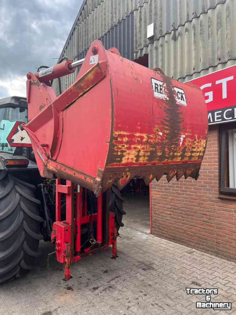 Silage cutting bucket Redrock Kuilhapper hefmast voermachines
