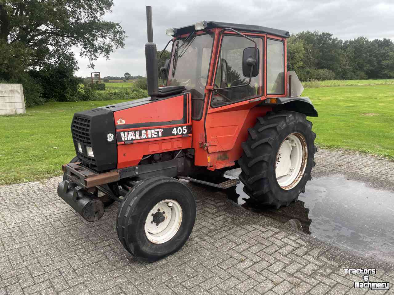 Tractor Valmet 405