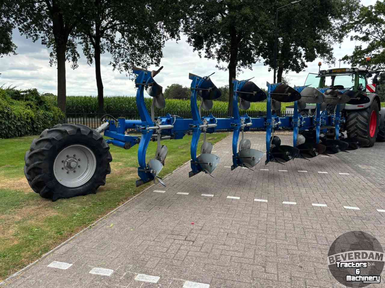 Ploughs Overum Vari Flex EVL