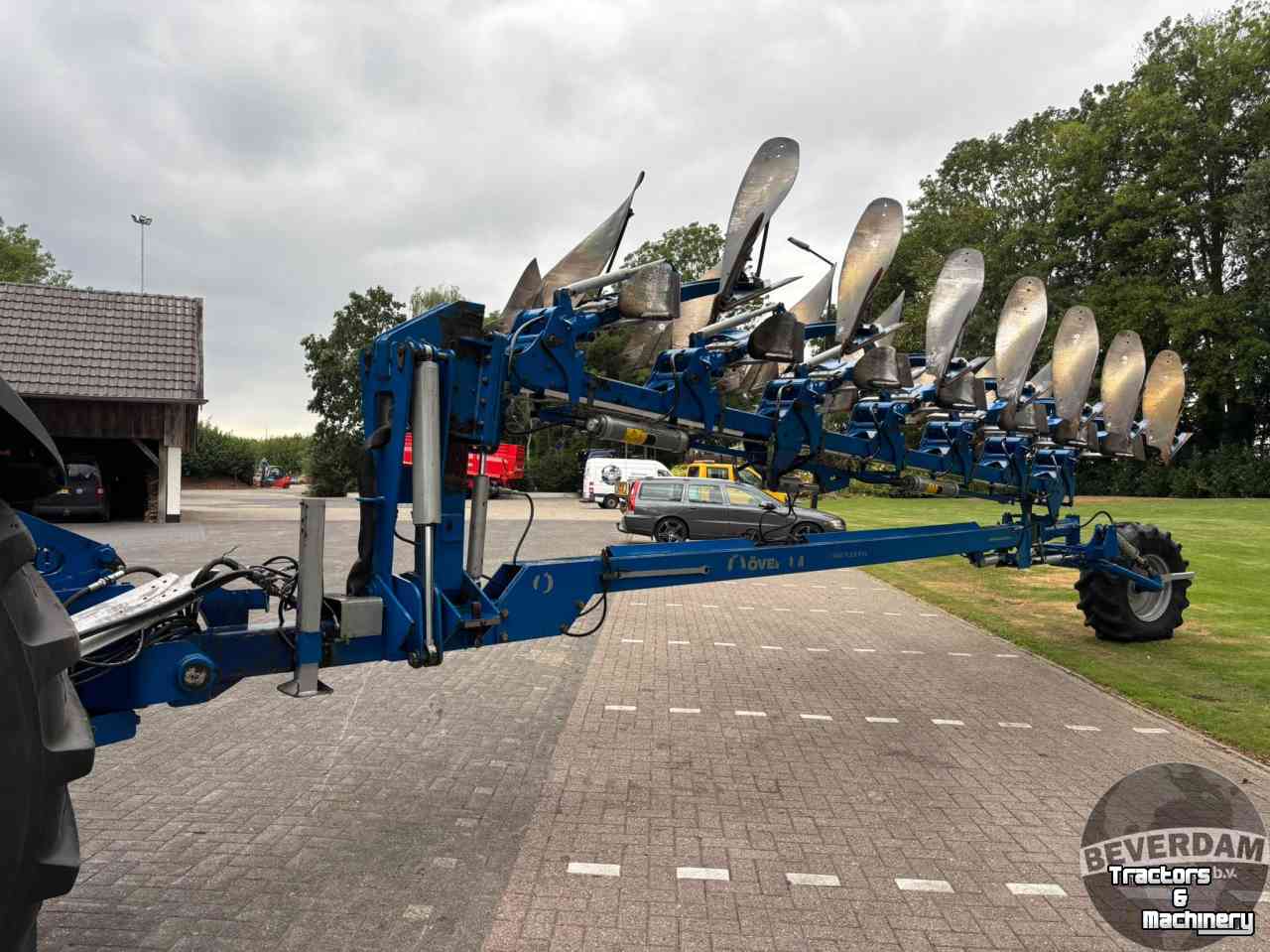 Ploughs Overum Vari Flex EVL