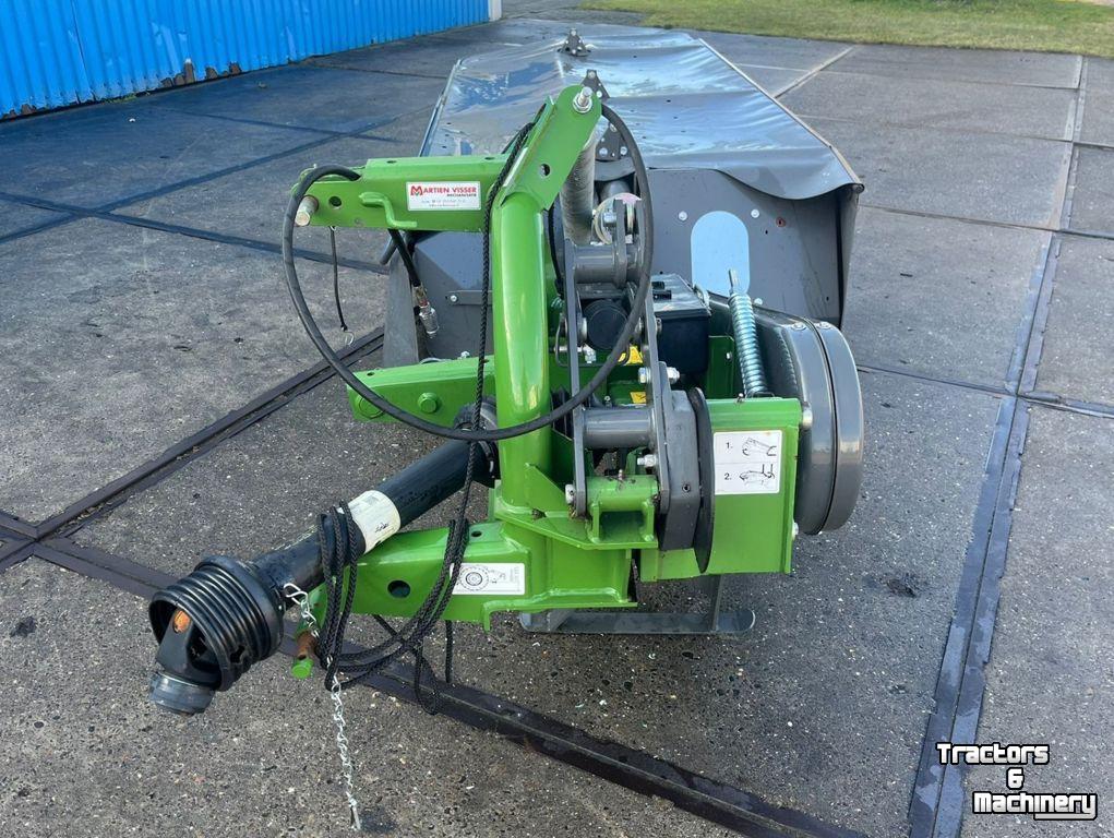 Mower Fendt Slicer 320P  maaier demo
