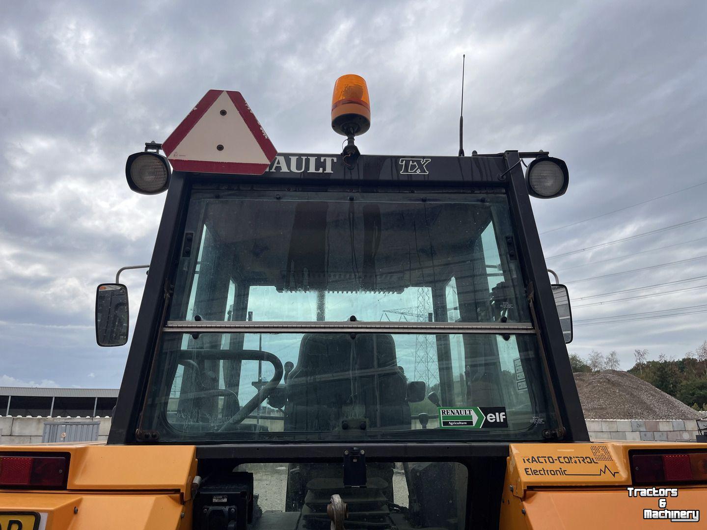 Tractor Renault 103-54 TX