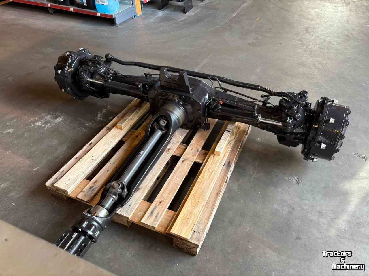 Used parts for tractors New Holland T7.270 T7 LWB