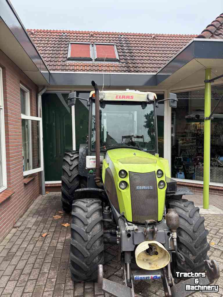 Tractor Claas Nectis 267