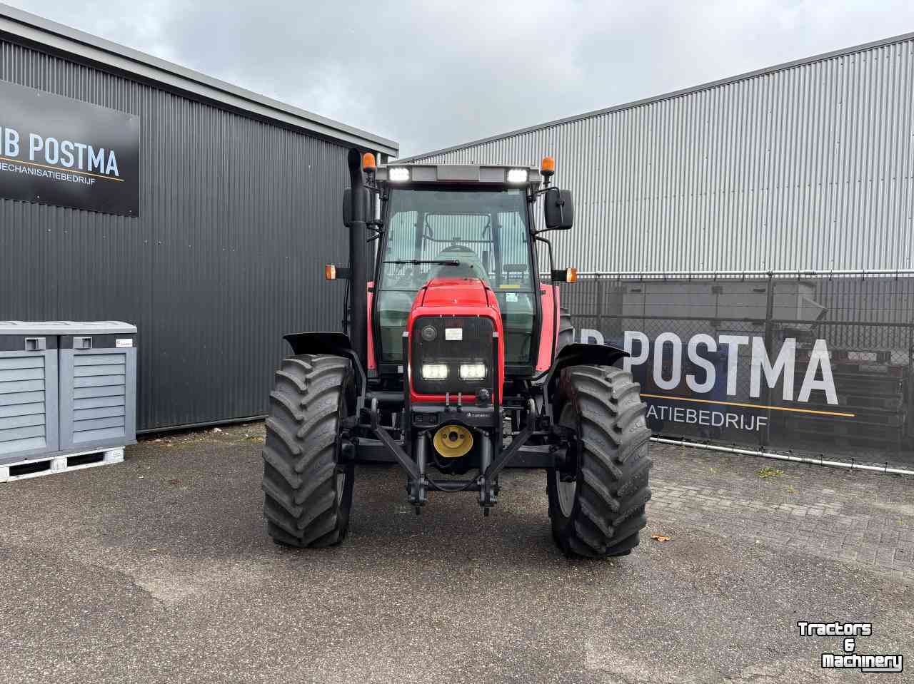 Tractor Massey Ferguson 6255