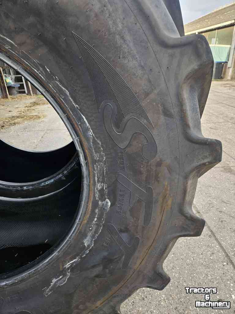 Wheels, Tyres, Rims & Dual spacers Mitas 800/70R38 SFT. 58 mm profiel!