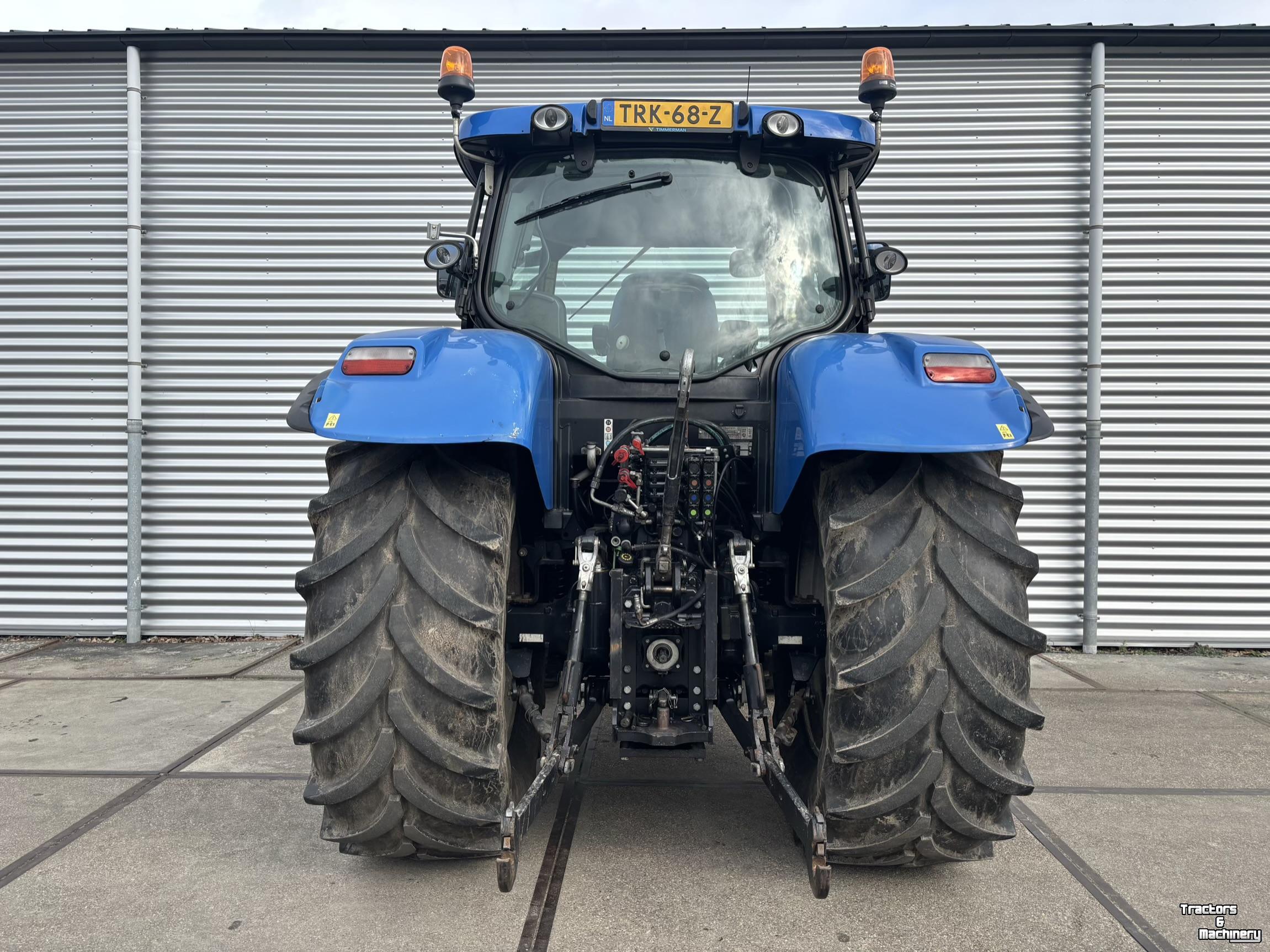 Tractor New Holland T6050