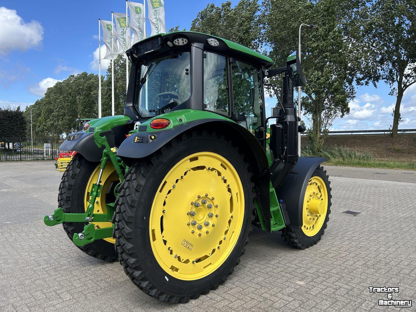 Tractor John Deere 6M 125