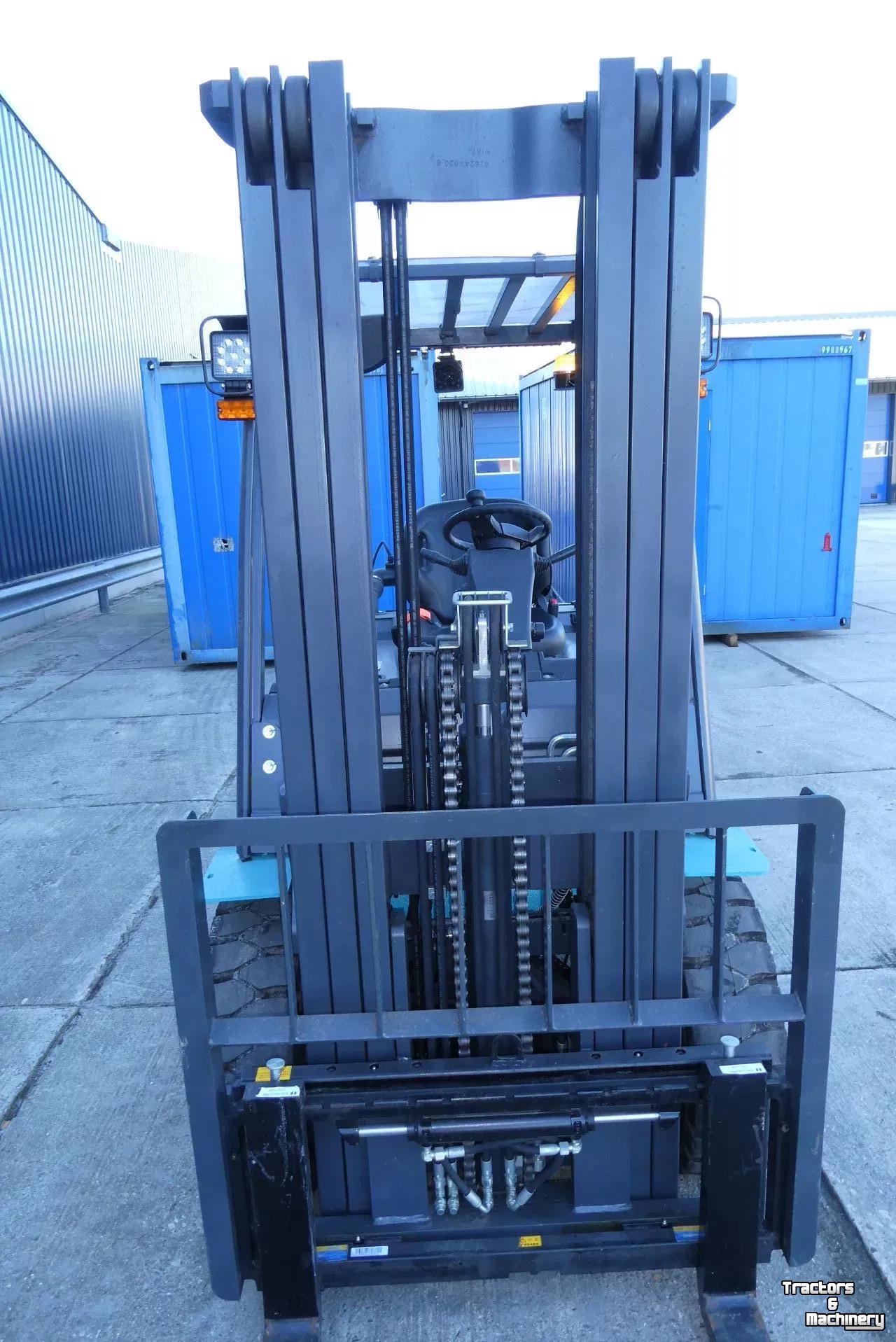 Forklift Baoli Diesel Overjarig weinig uren!! Lease &euro; 295,-- p/m!!* KBD25