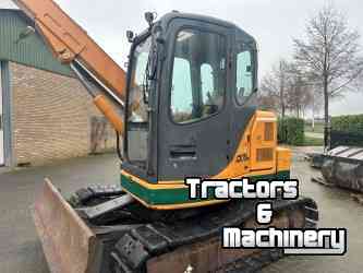 Excavator tracks Case CX75B met herdergiek