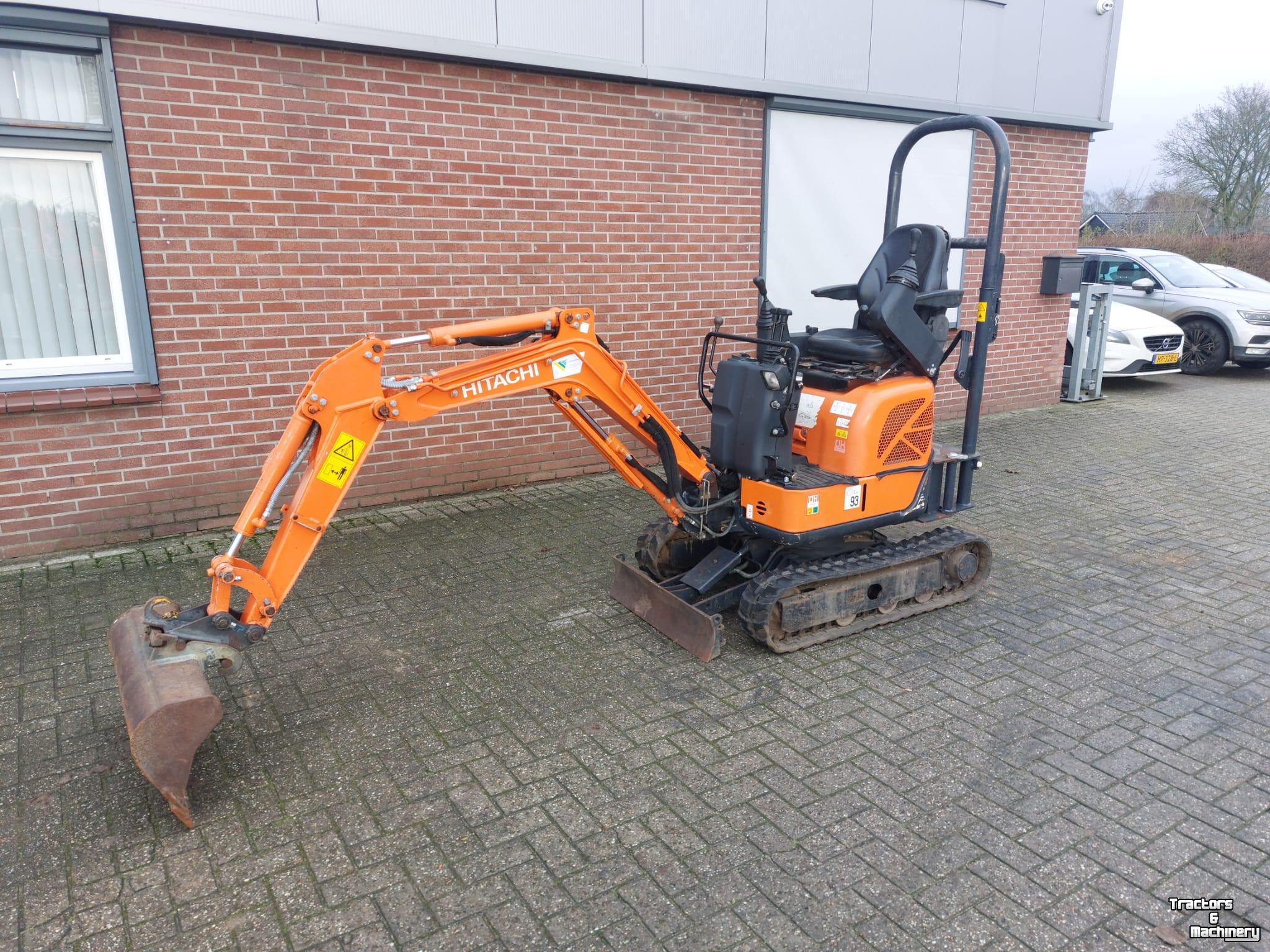 Excavator mobile Hitachi 10U