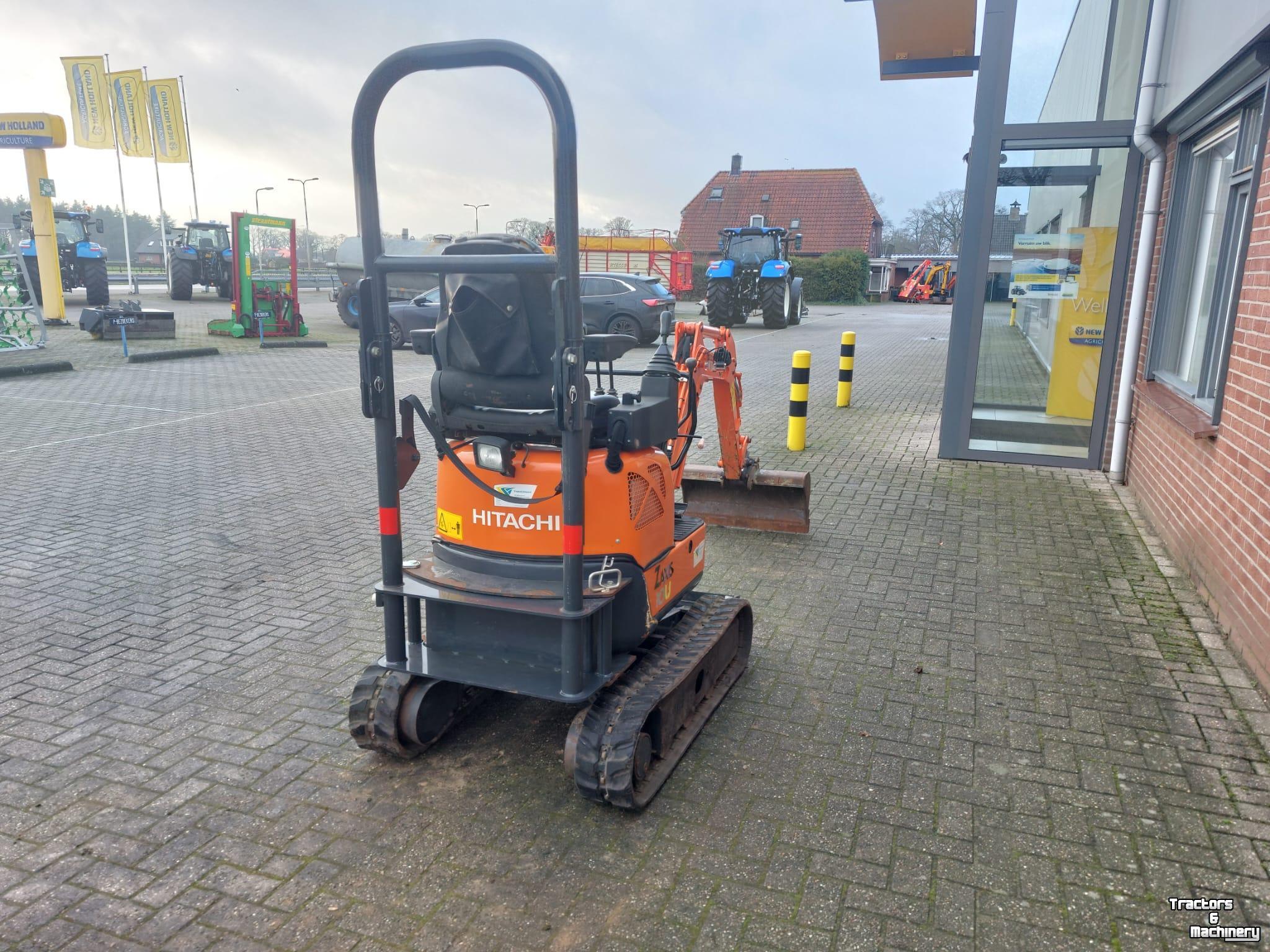 Excavator mobile Hitachi 10U