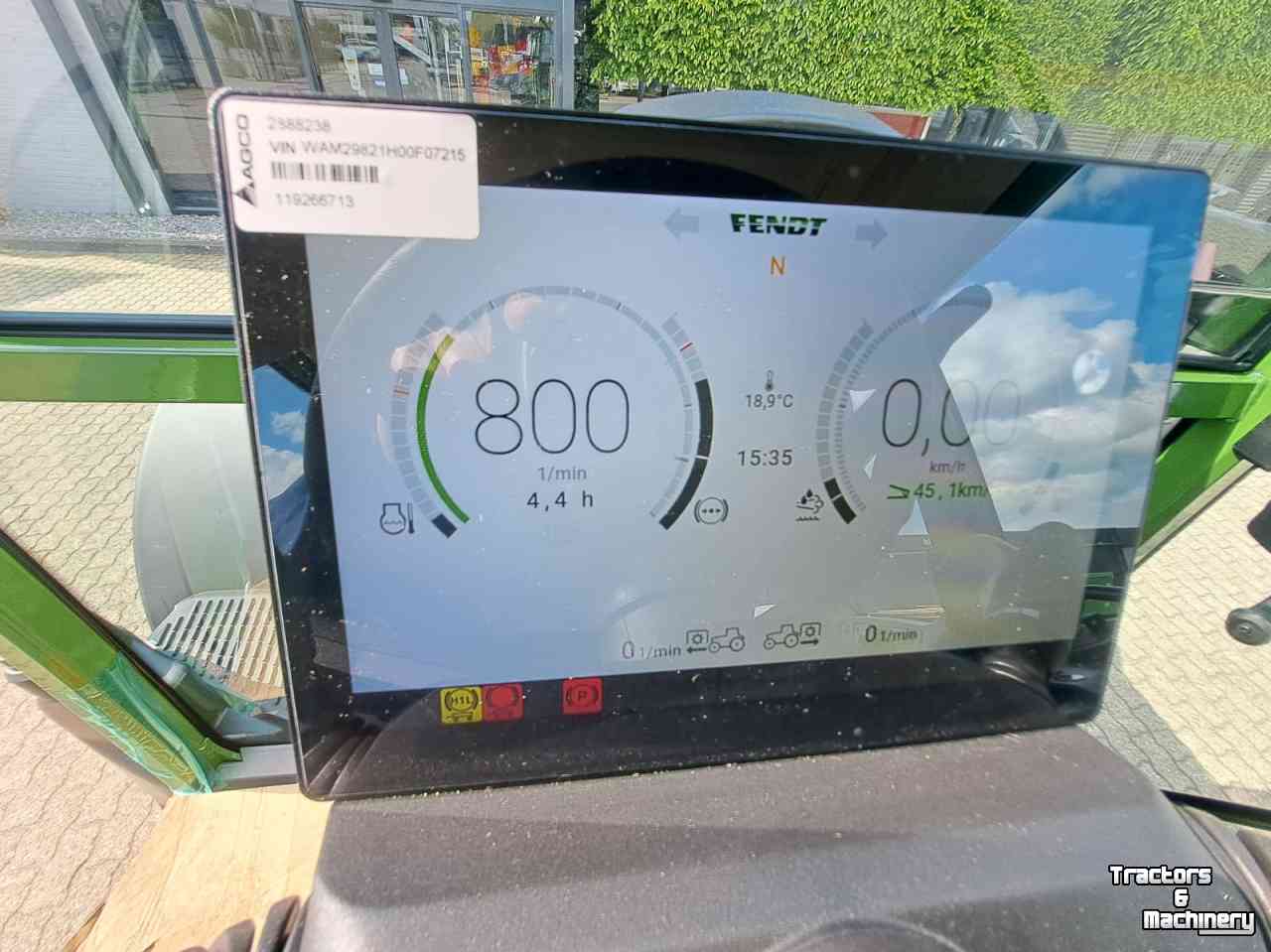 Tractor Fendt 211