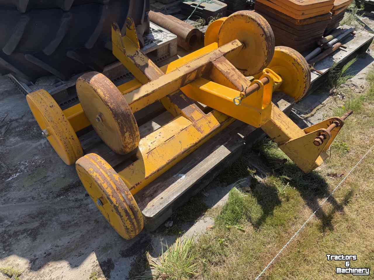 Flail mower Herder Wielstel afzetsteun Grenadier Herder