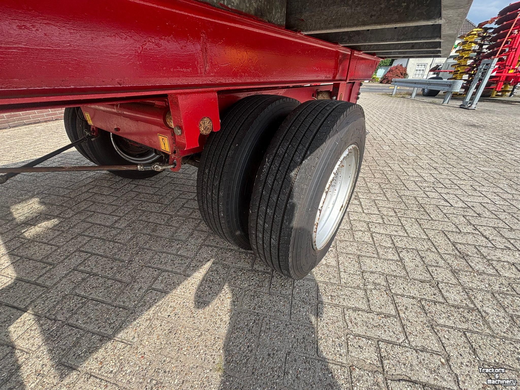 Dumptrailer  Plattewagen met weeginrichting