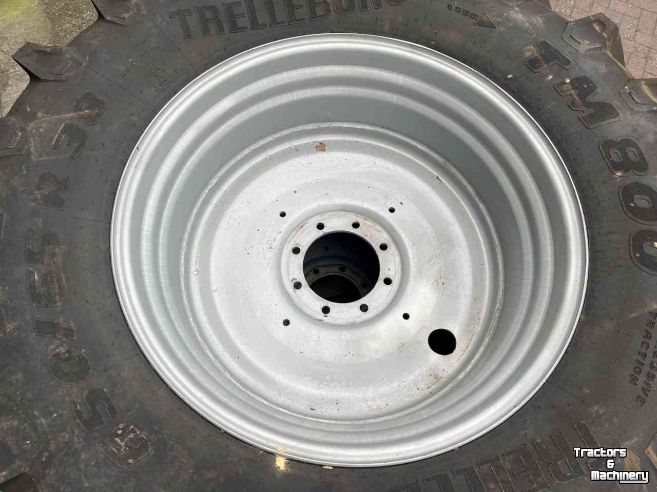 Wheels, Tyres, Rims & Dual spacers Trelleborg TM 800 650/65R38 99%