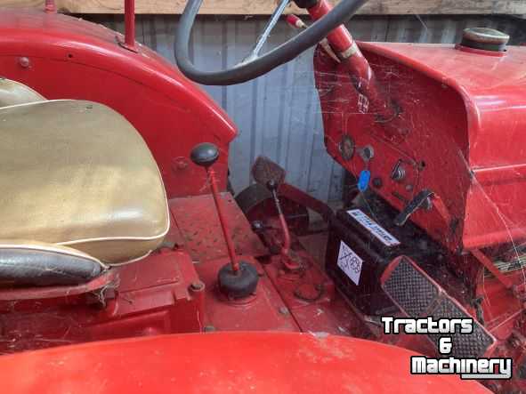 Tractors Hanomag R 16