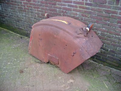 Used parts for tractors International 1046