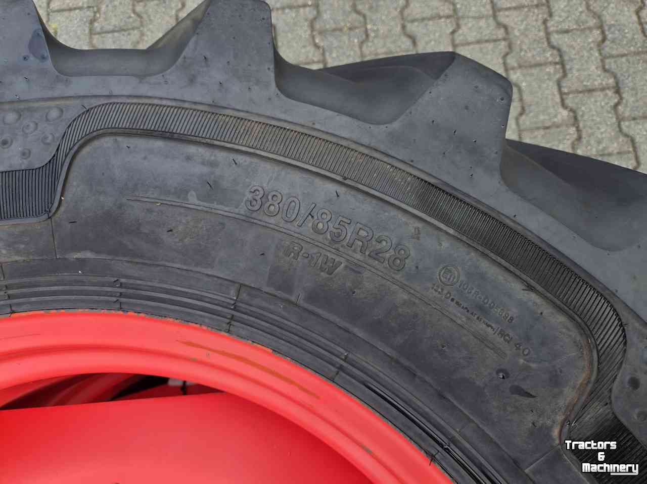 Wheels, Tyres, Rims & Dual spacers Alliance 2 stuks Alliance 380/85R28 met velg, Fendt 310,311,312