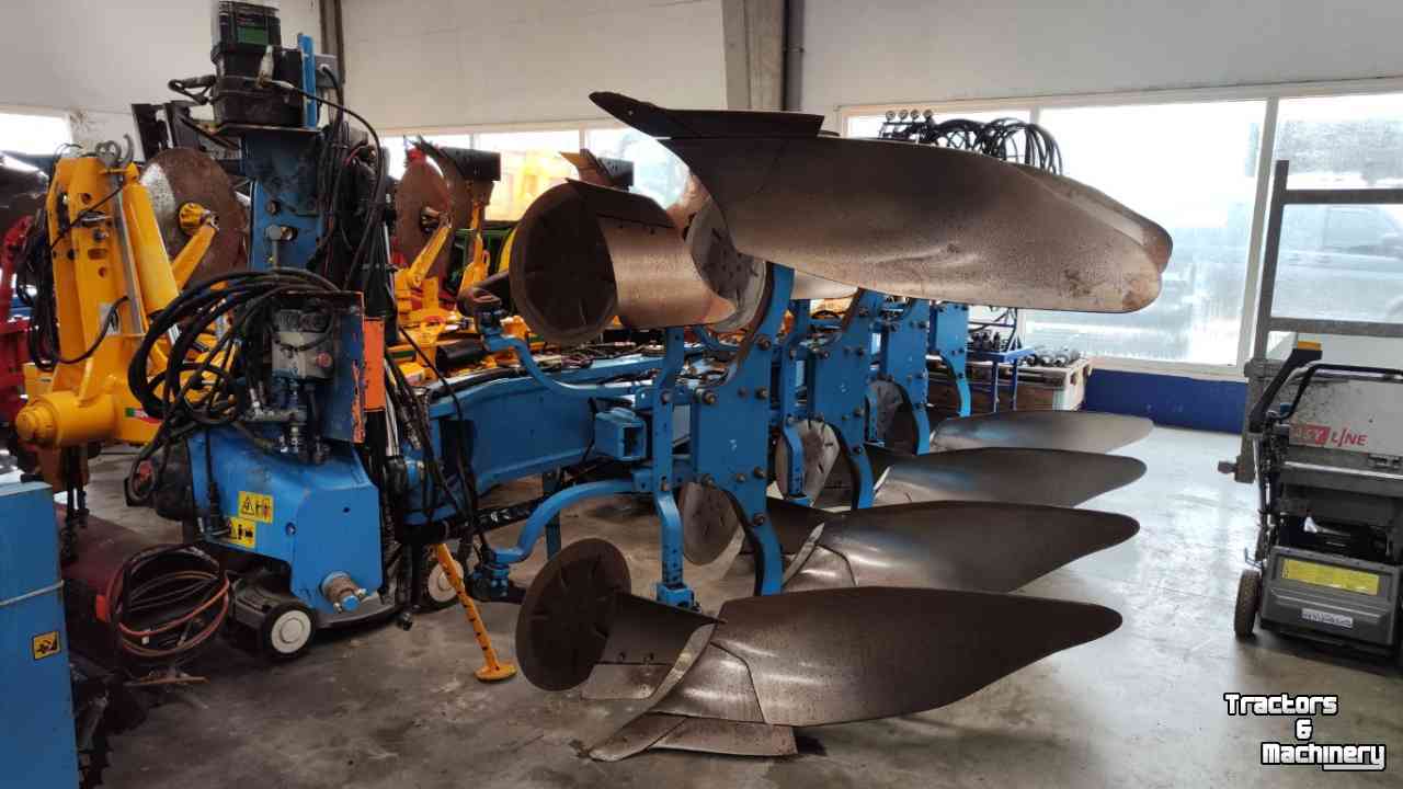 Ploughs Lemken Juwel 8