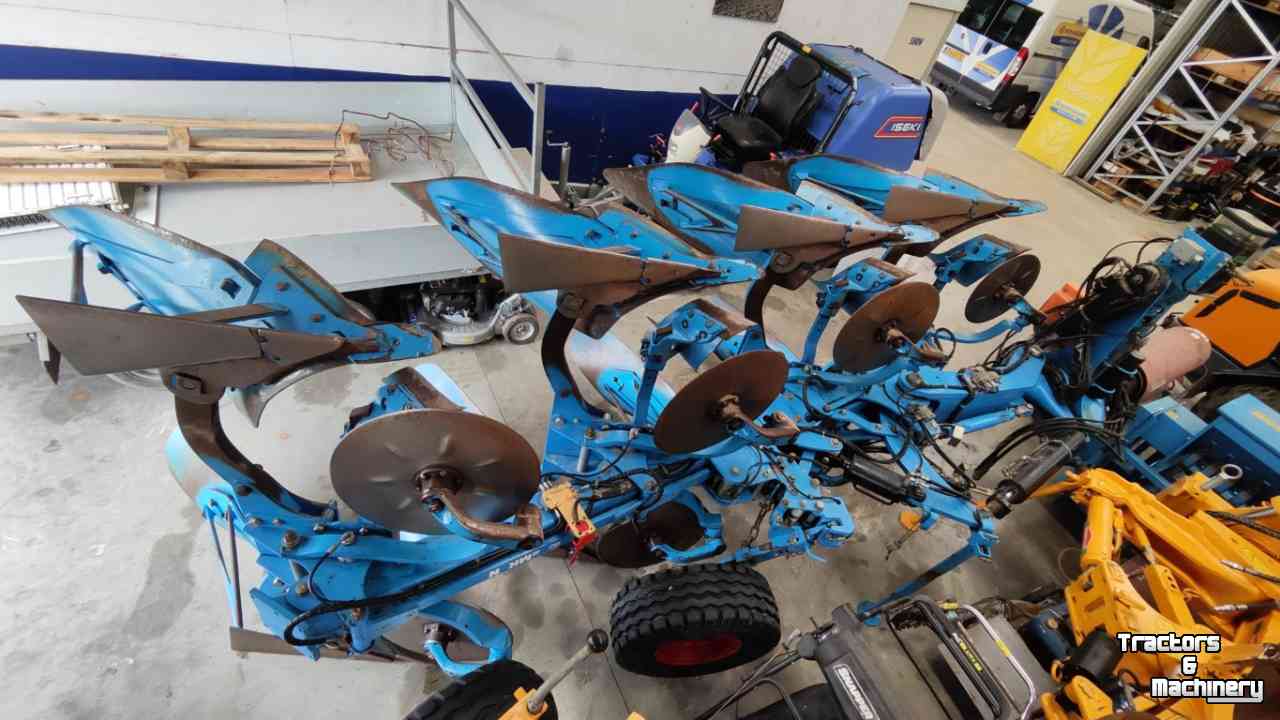 Ploughs Lemken Juwel 8