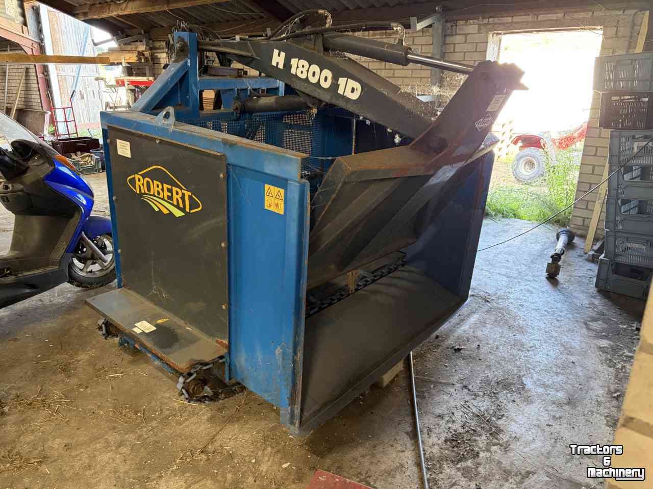 Silage grab-cutter Robert N1800 1D