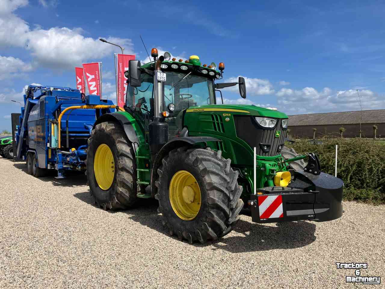 Tractor John Deere 6215R - Ultimate-edition