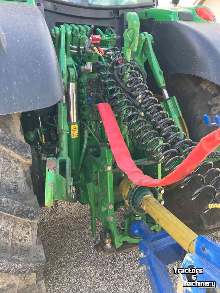 Tractor John Deere 6215R - Ultimate-edition