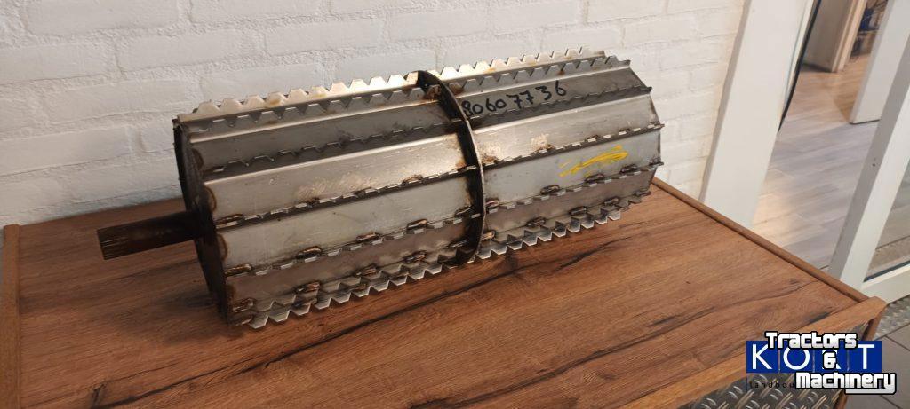 Diverse used spare-parts New Holland New Holland invoerrol 1900 6007736 2025