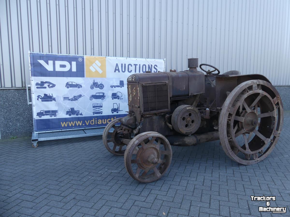 Tractor  HSCS R30-35