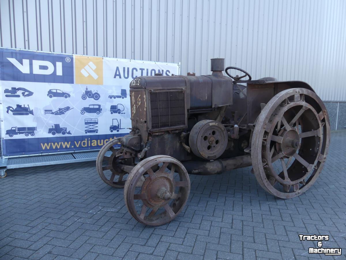 Tractor  HSCS R30-35