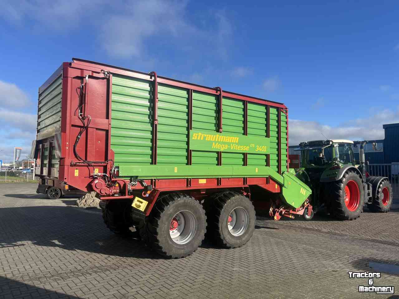 Self-loading wagon Strautmann Mega Vitesse 3401 CFS