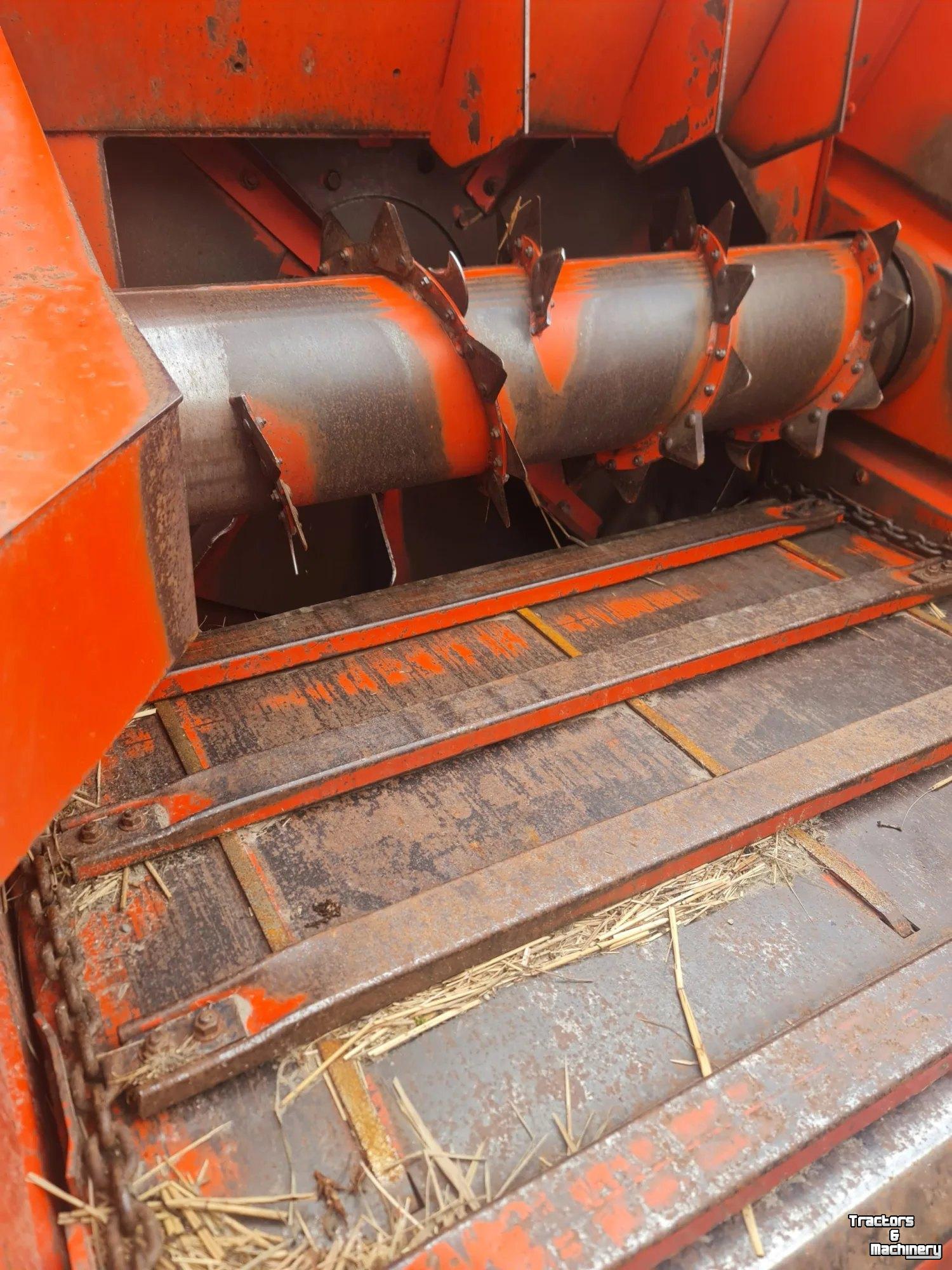 Straw spreader for boxes Kuhn PRIMOR 2060H STROSTROOIER