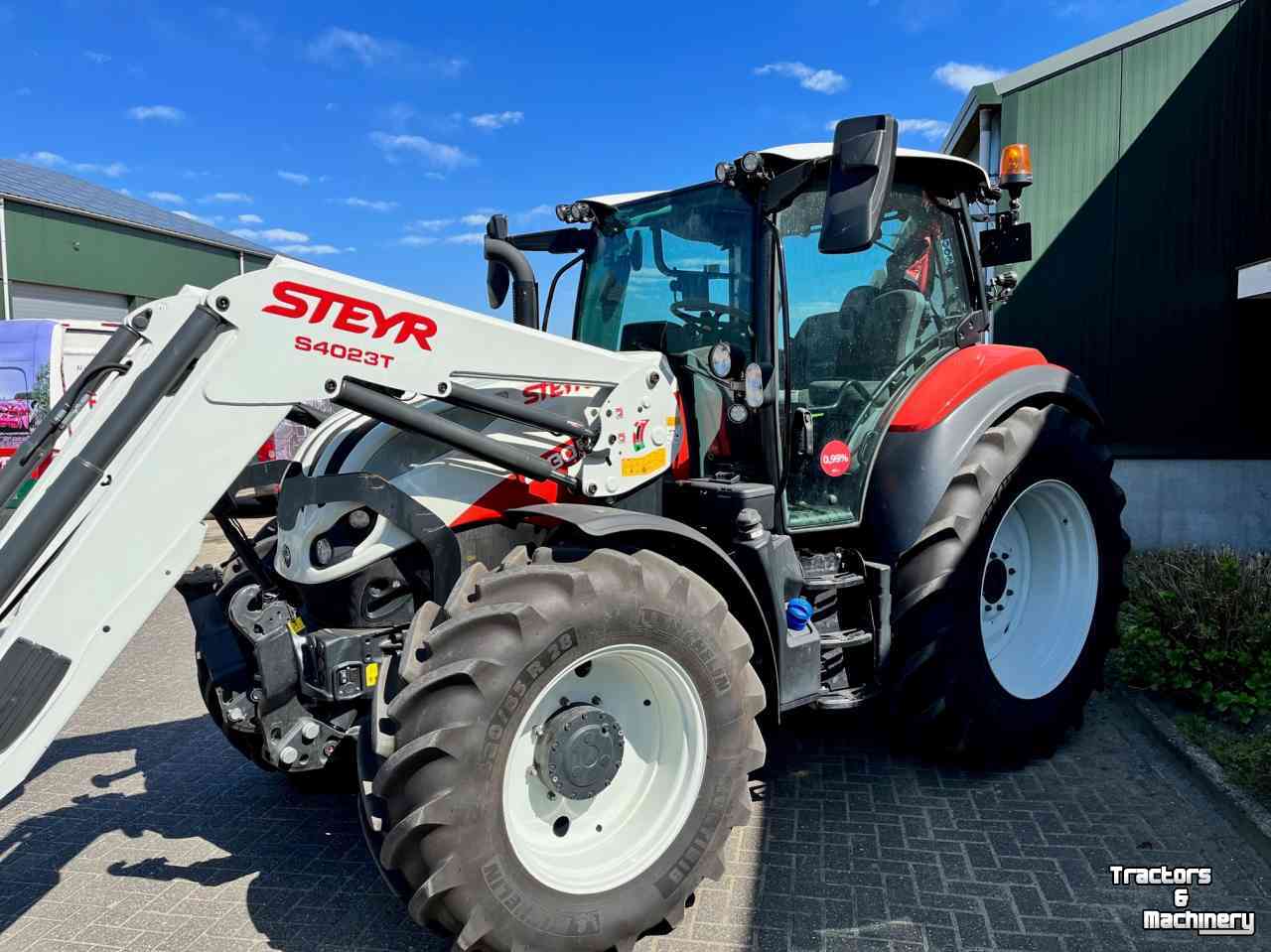Steyr Expert 4130 CVT - Used Tractors - 2021 - 5571 TZ - Bergeijk