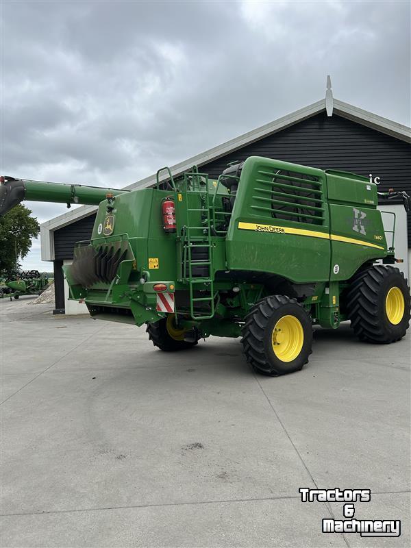 Combine John Deere T660
