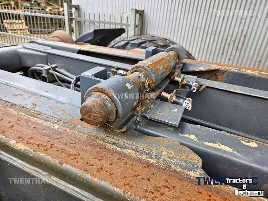 Hooked-arm carrier Veenhuis JVHA 30T CARRIER
