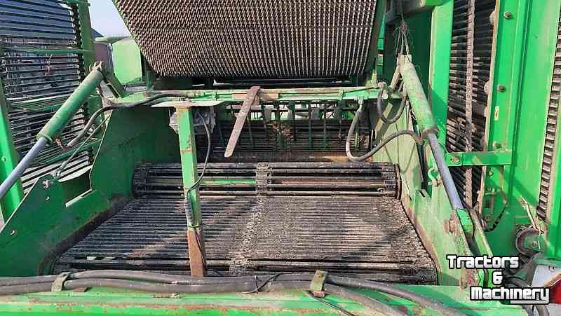Potato harvester AVR 29 CLO bunkerrooier, 2 rijig
