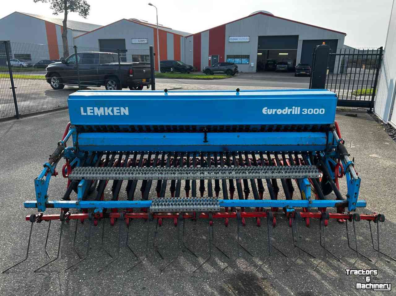 Seed drill Lemken Eurodrill 3000