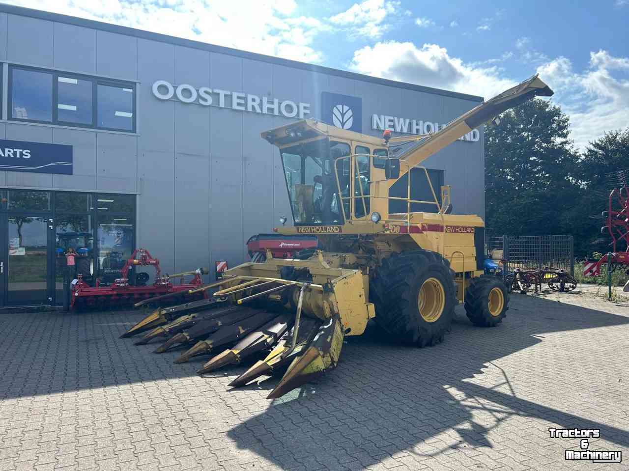 Forage-harvester New Holland 1900