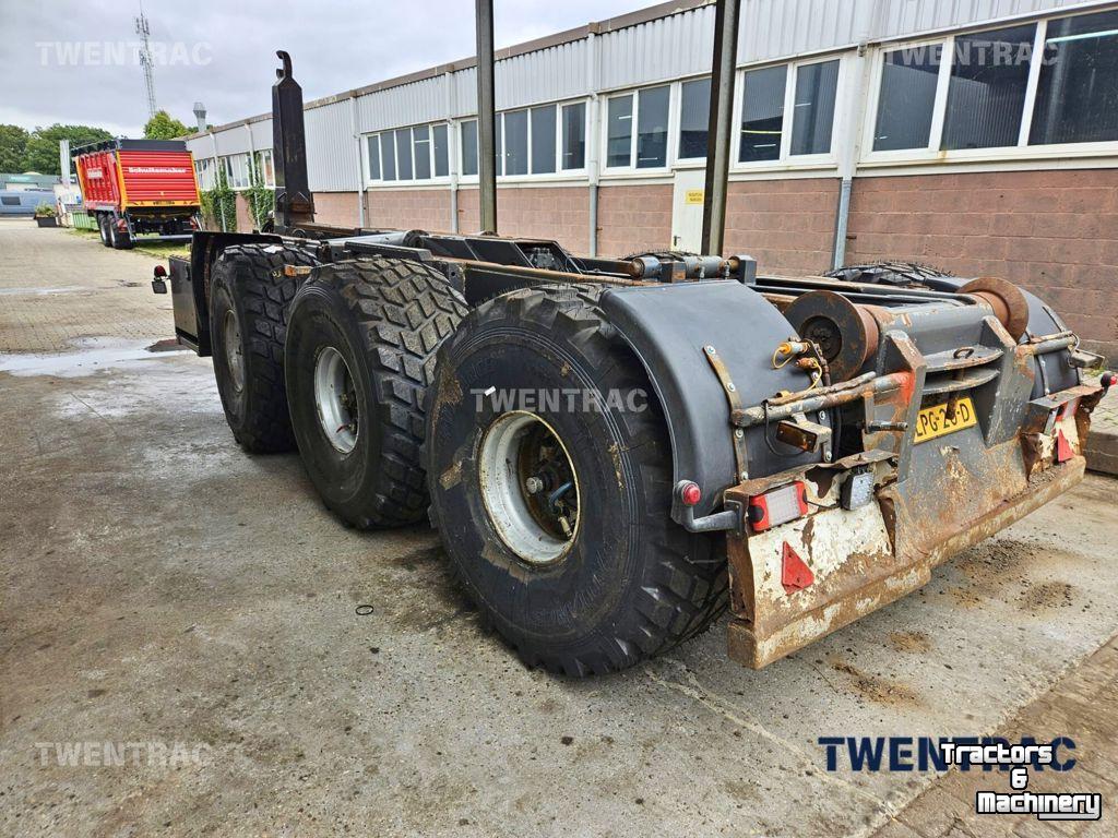 Hooked-arm carrier Veenhuis JVHA 30T CARRIER
