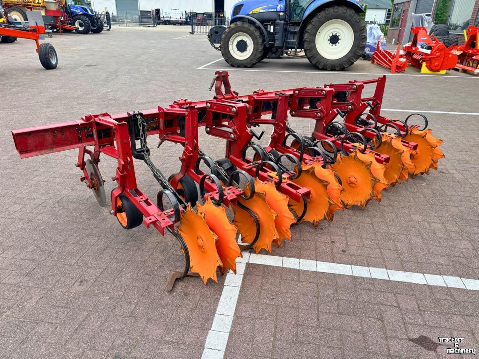 Inter-row cultivator Kongskilde Vibrocorn Schoffelmachine