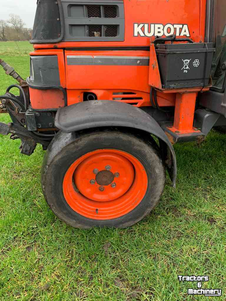 Tractors Kubota ST 30