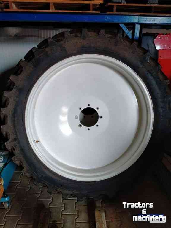Wheels, Tyres, Rims & Dual spacers Alliance VF 320/85R34 95% + VF 340/85R48 95%