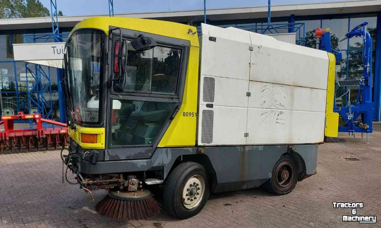 Sweeper Ravo 5002 Veegzuigwagen / Veegmachine