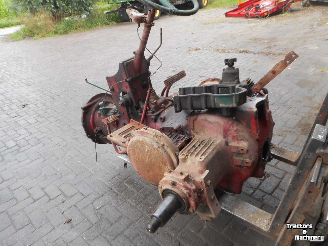 Used parts for tractors Volvo bm 55 en bm 470