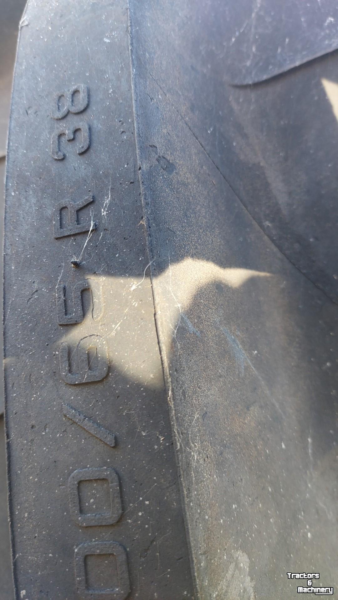 Wheels, Tyres, Rims & Dual spacers Trelleborg  BANDEN 600/65R38